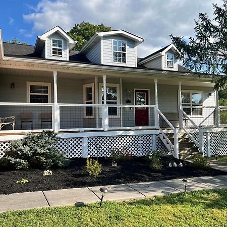 Bears Valley Inn - Great Location! - Peaceful, Children And Dog Friendly Retreat - Less Than 15 Min To All Attractions - Private Pool Club & Fishing Hole - Game Room With Tv Sevierville Kültér fotó